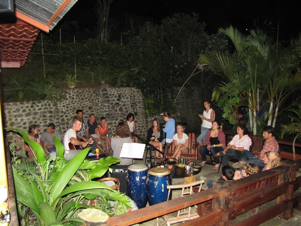 Spanish By The River - ตูร์เรียลบา ภายนอก รูปภาพ